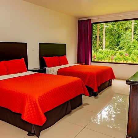 Hotel Los Rios Guácimo Екстериор снимка